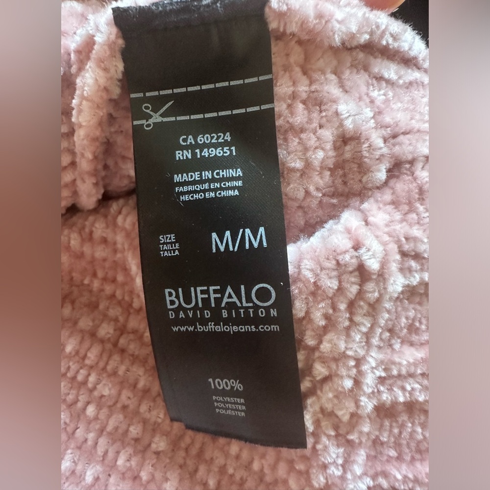 Buffalo David Bitton Super Soft Pink Chenille Sweater, Size M/M, Like-New - Picture 5 of 10